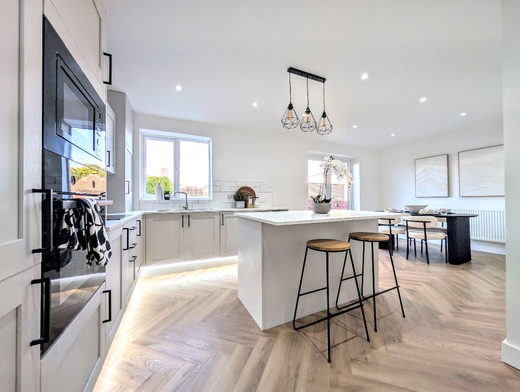 Property photo 1 of 26