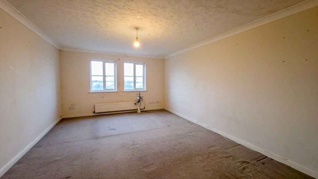 Property photo 3 of 17 20260127_155513