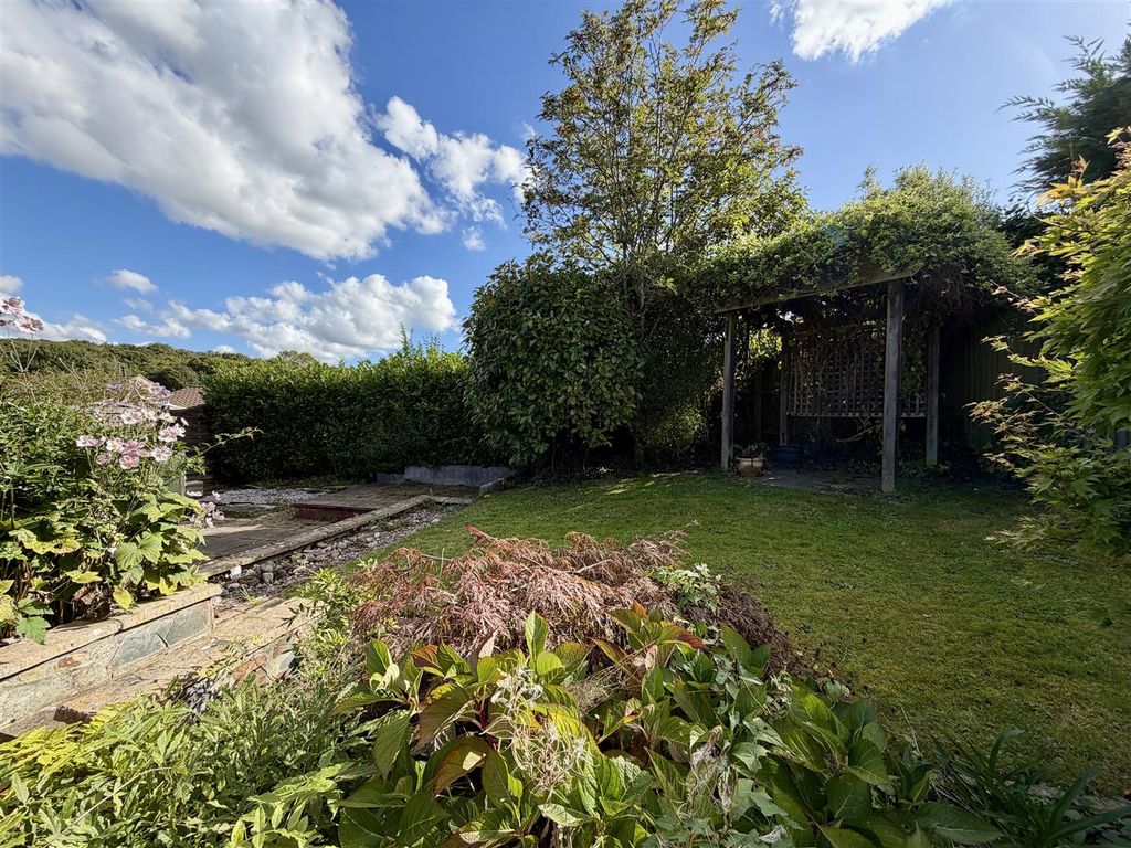 Property photo 3 of 13 Outside