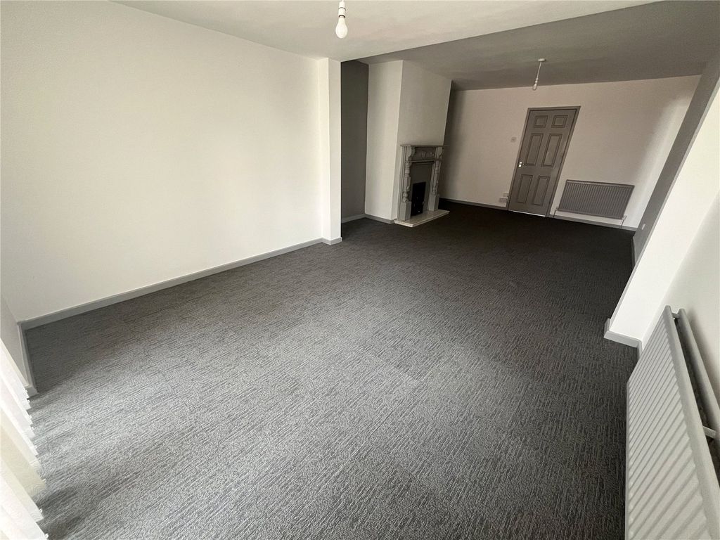 Property photo 3 of 12 Picture No. 06