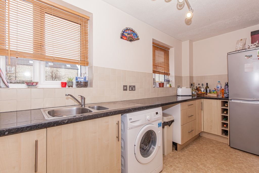 Property photo 3 of 9 151066