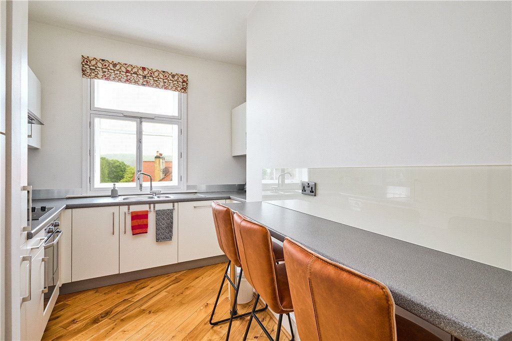 Property photo 3 of 16 Kitchen