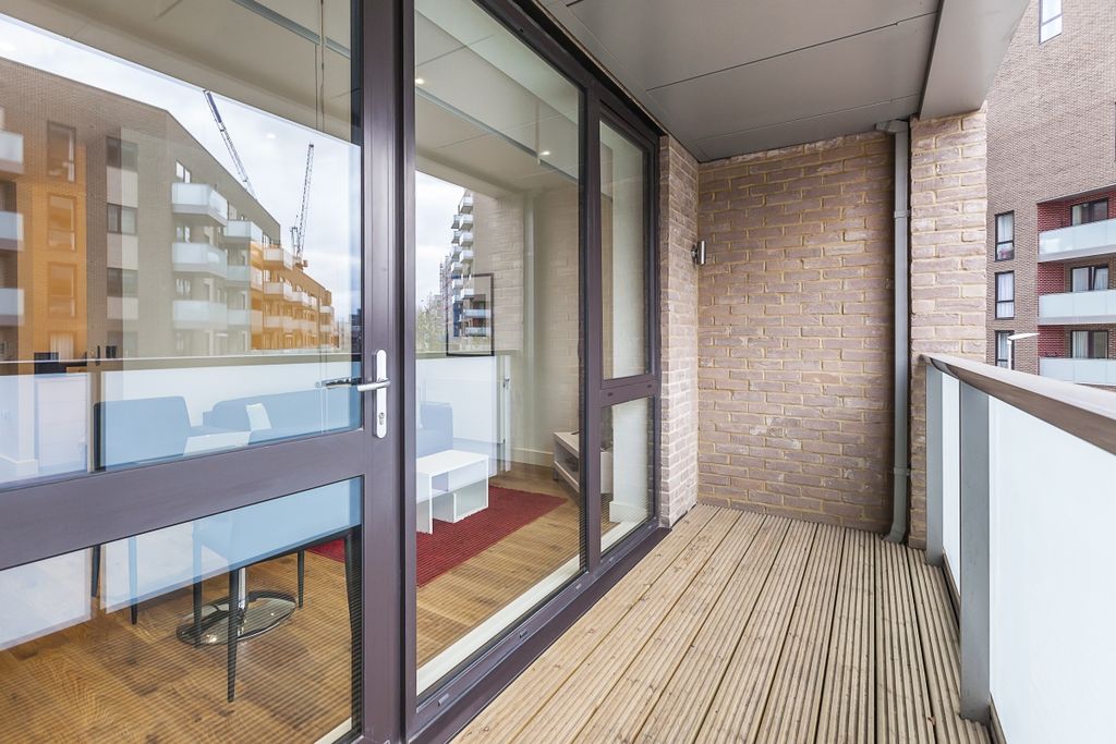 Property photo 2 of 12 Balcony