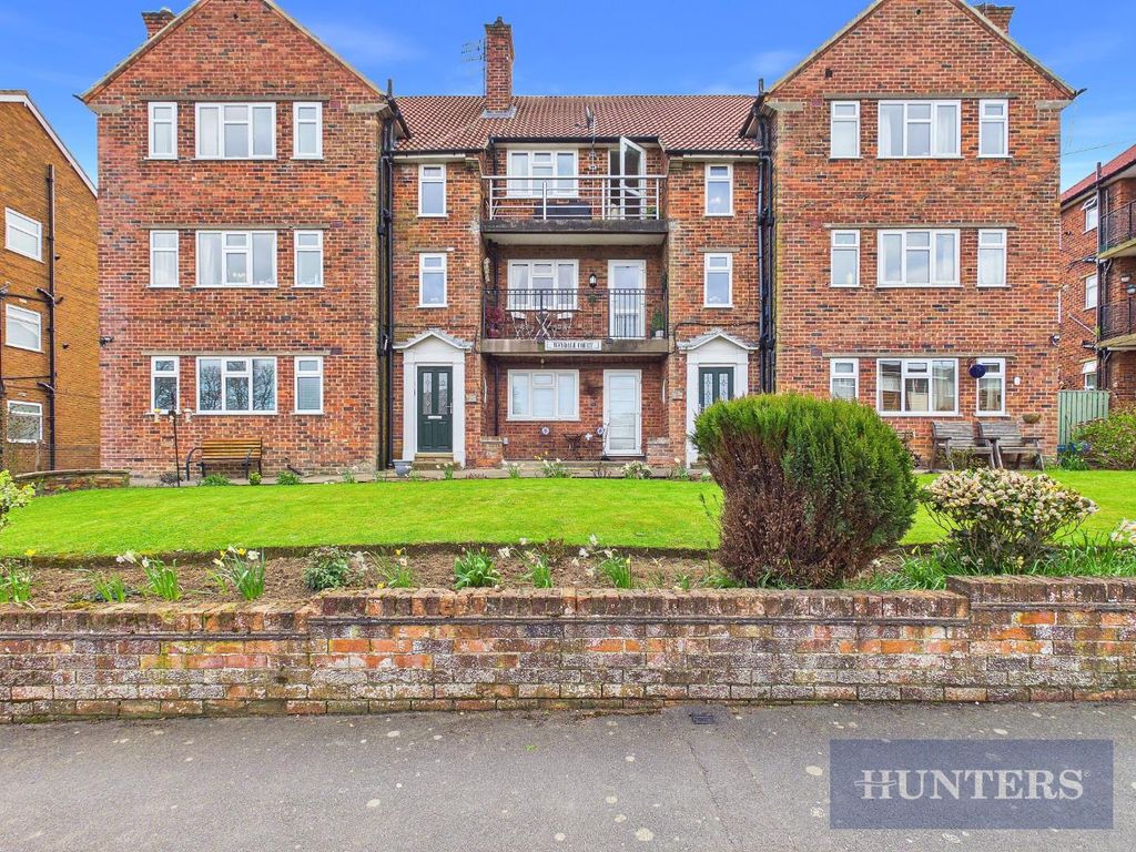 Property photo 1 of 14 Cam05316G0-Pr0380-Still014.Jpg