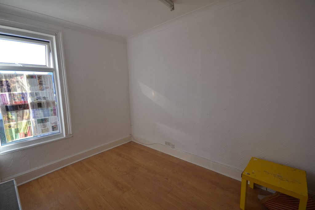 Property photo 3 of 3