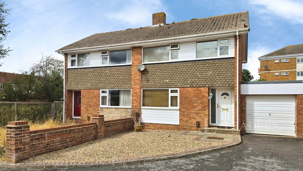 Property photo 1 of 15 Pbox-Img.Jpg