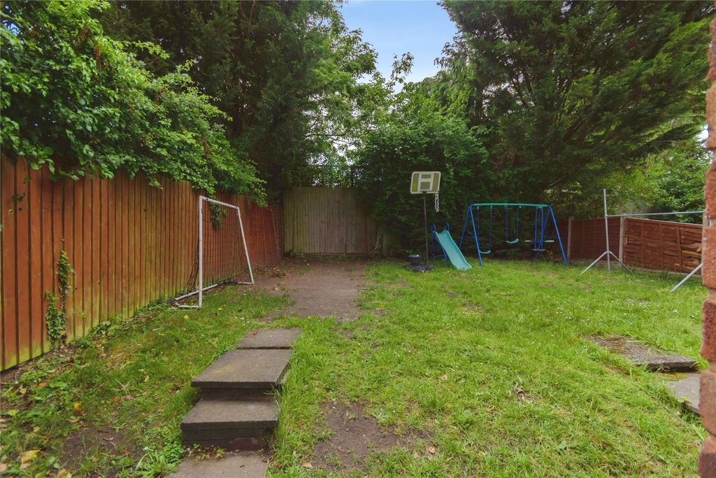 Property photo 2 of 16 Picture No. 04