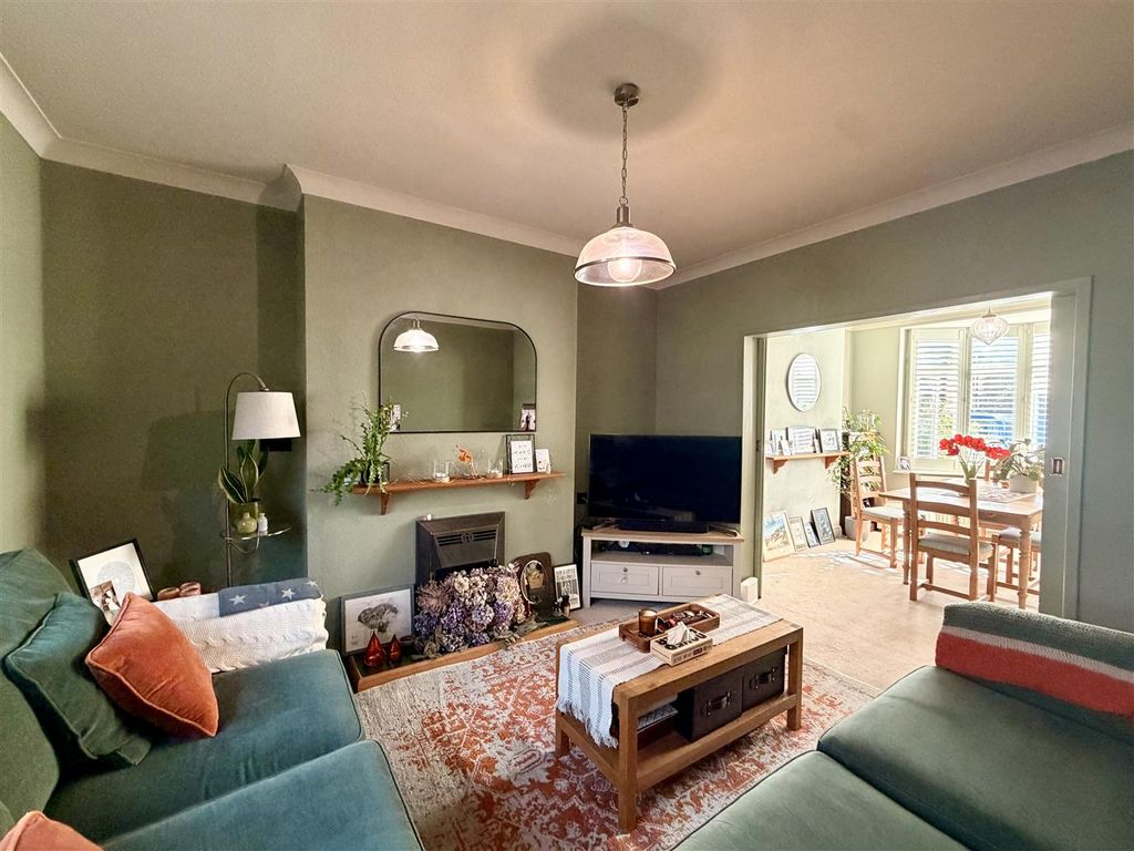 Property photo 2 of 30 2