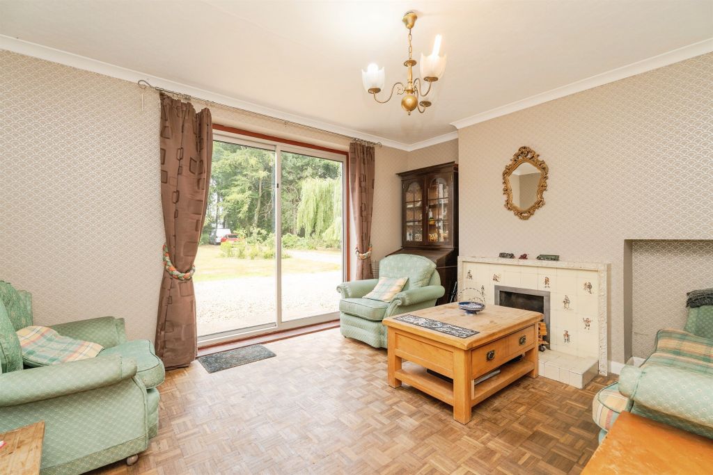 Property photo 2 of 23