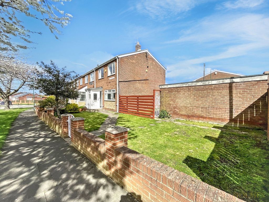 Property photo 1 of 24