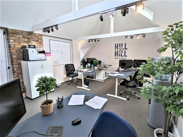 Property photo 3 of 16