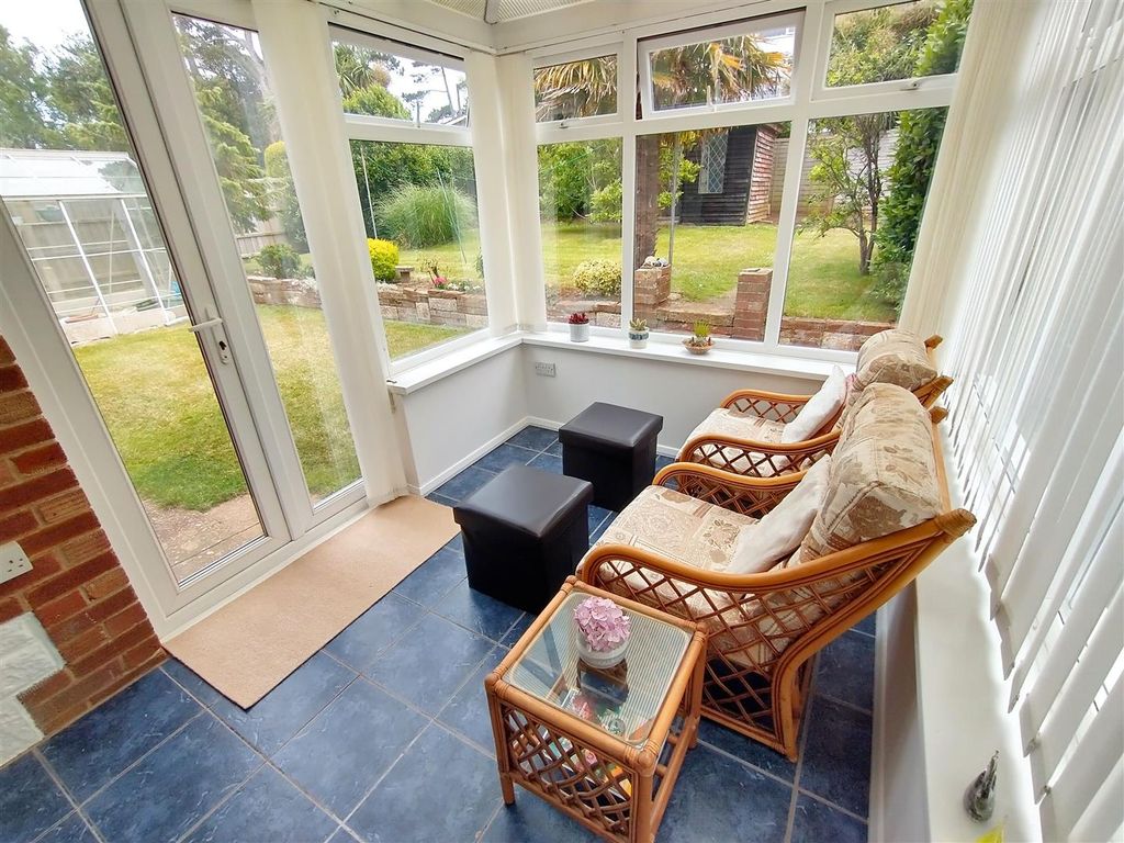 Property photo 3 of 19 Conservatory