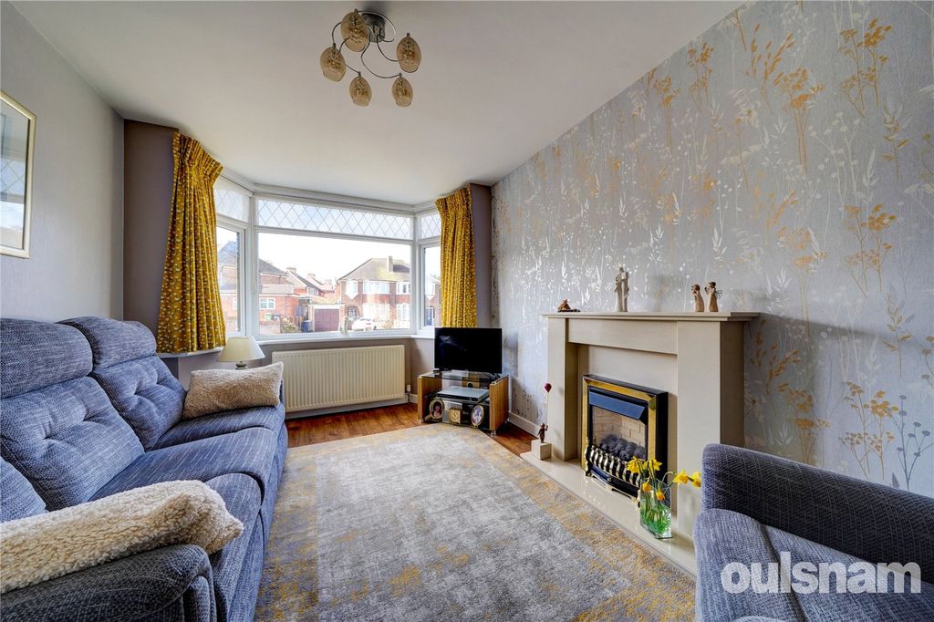 Property photo 3 of 18 Picture No. 06