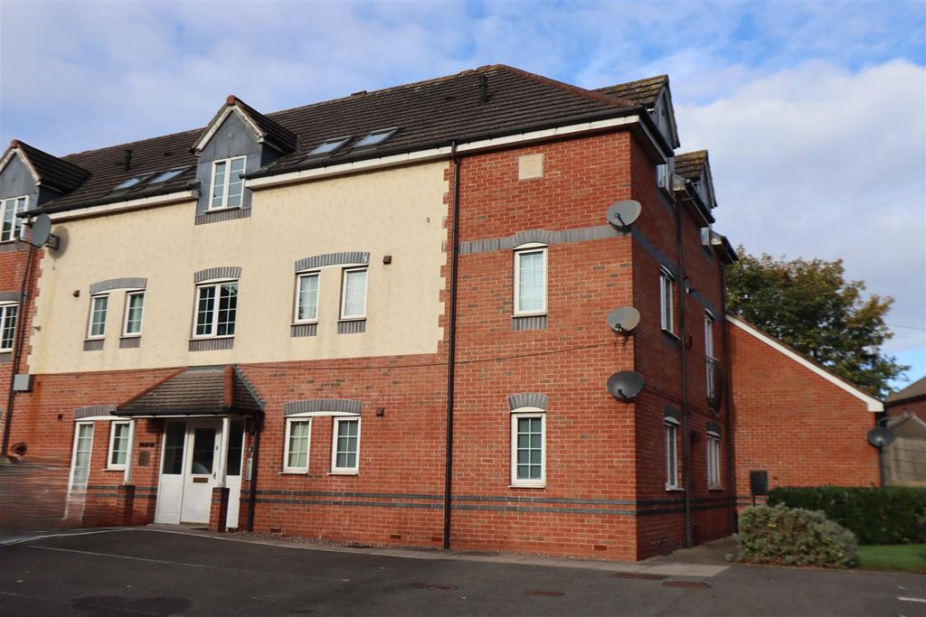 Property photo 1 of 8 Ext Front - Copy.Jpg