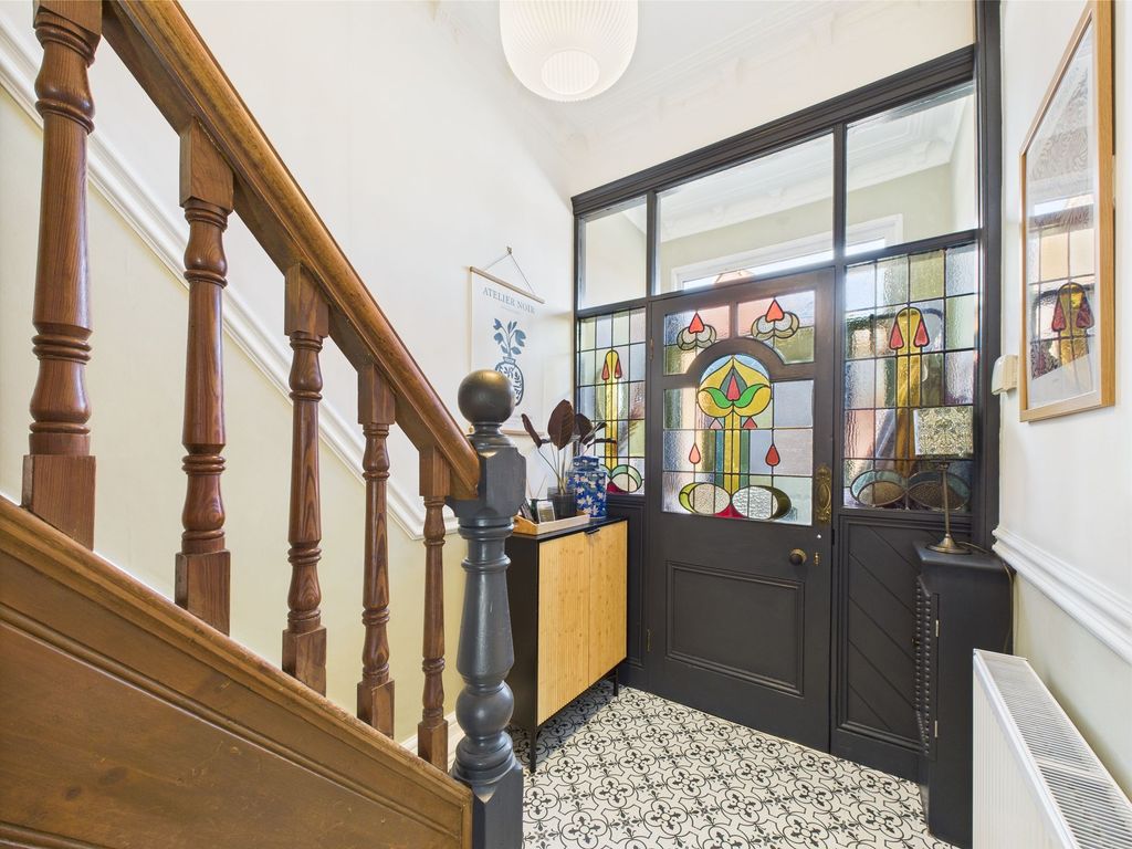 Property photo 3 of 30