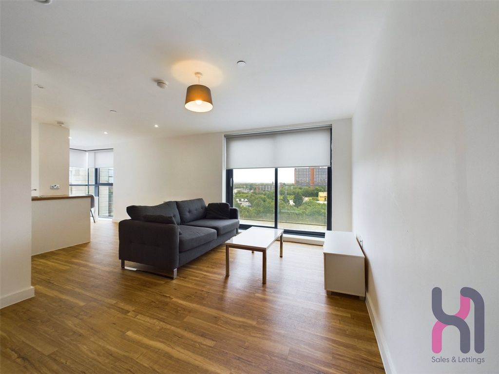 Property photo 1 of 21 Picture No. 16