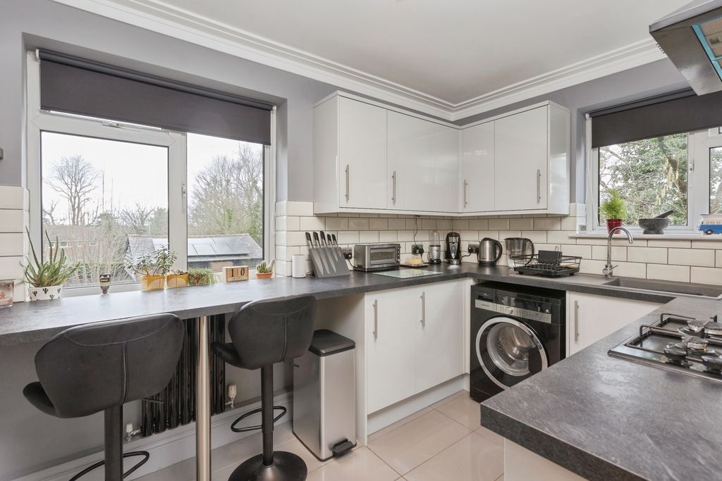 Property photo 2 of 11 Pbox-Img.Jpg