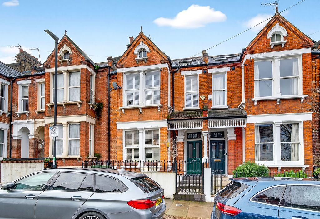 Property photo 3 of 13