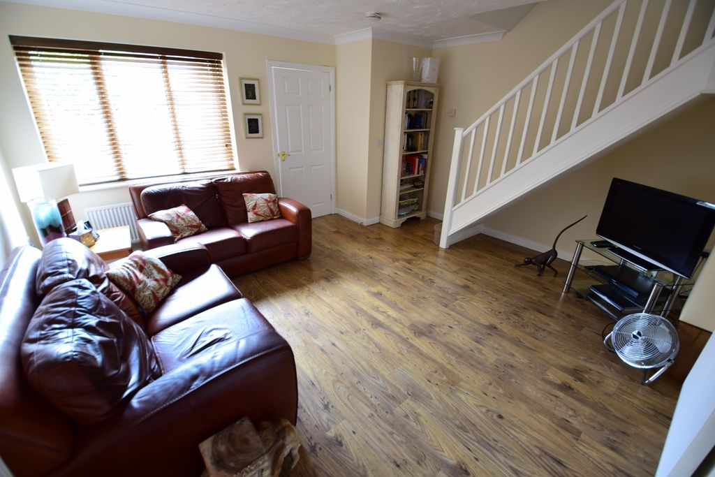 Property photo 2 of 14 2896182