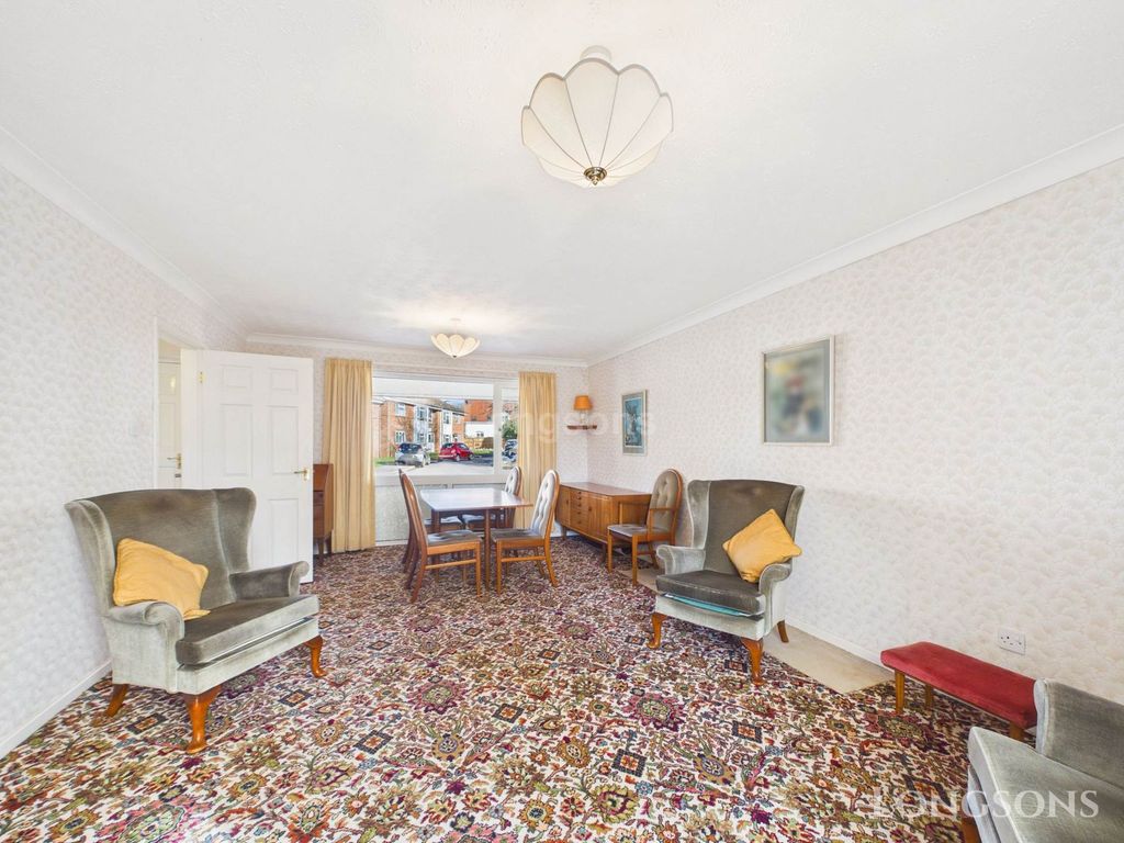 Property photo 2 of 14