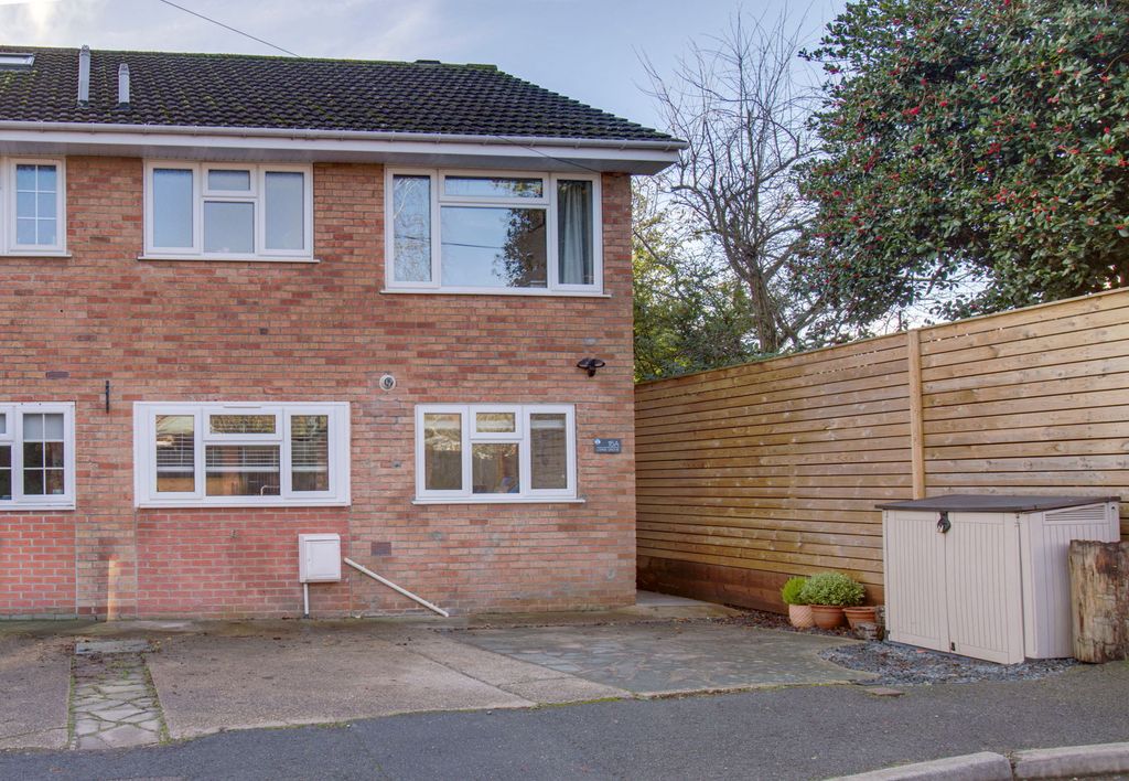 Property photo 1 of 19