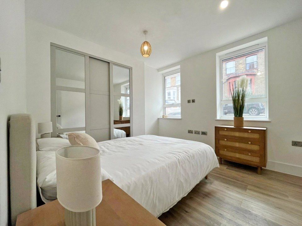 Property photo 3 of 6 Picture No. 01