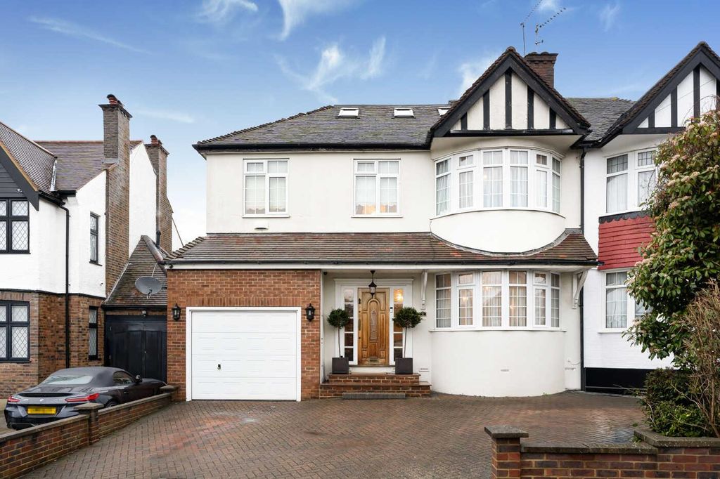 Property photo 1 of 23 30_71209.Jpg