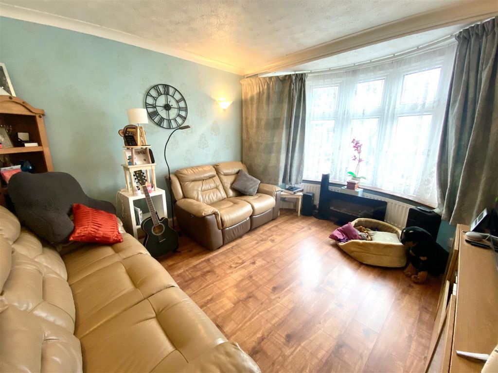 Property photo 2 of 13 11.Jpg