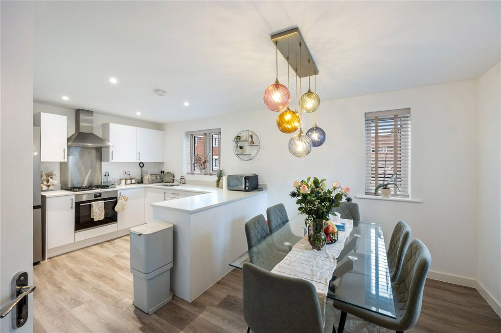 Property photo 1 of 20 Picture No. 15