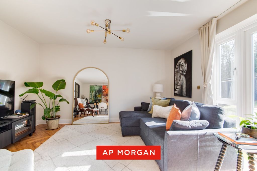 Property photo 3 of 24 Picture No. 17