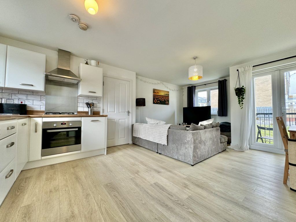 Property photo 2 of 10