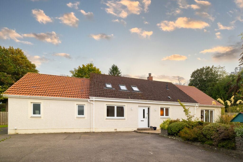 Property photo 3 of 57