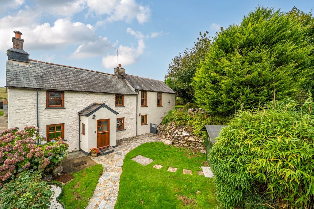 Property photo 1 of 25 5454551