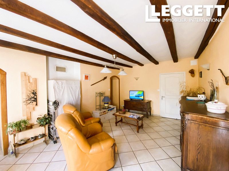 Property photo 2 of 10