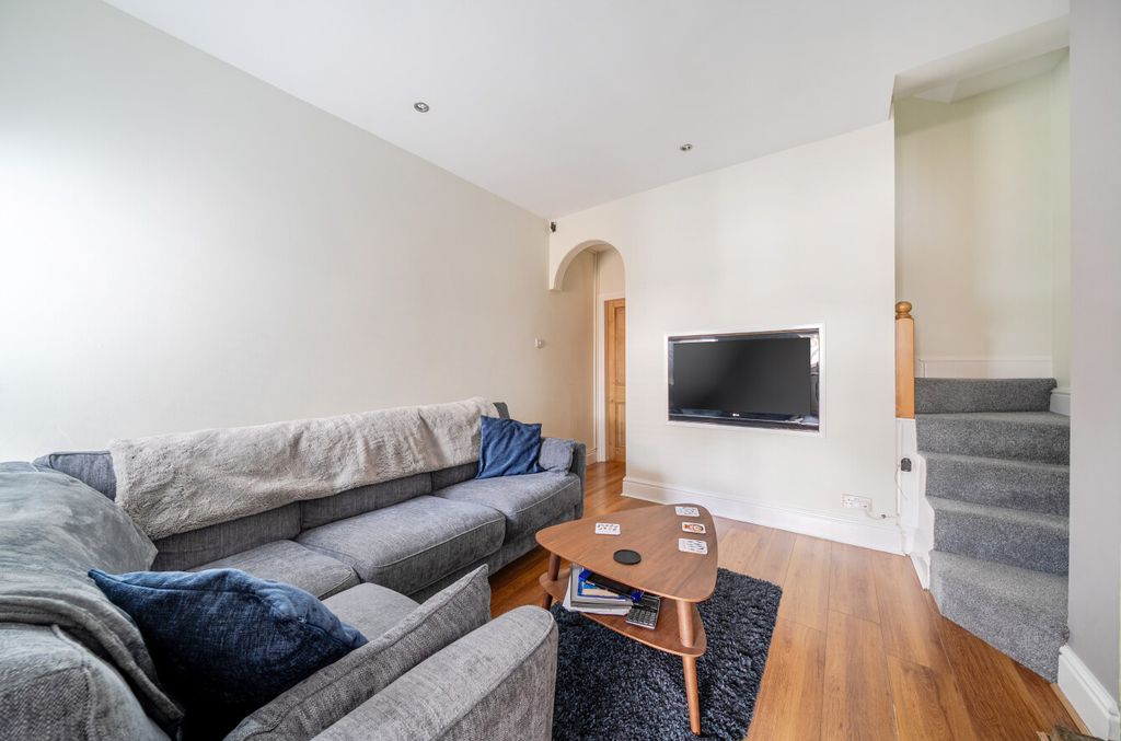 Property photo 2 of 32 1486330-28-6A4559...