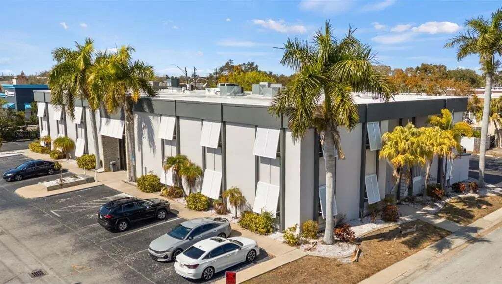 Property photo 2 of 12 <Alttext/>