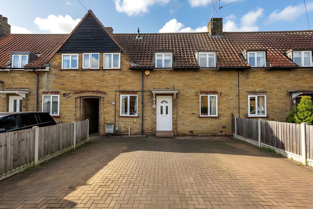 Property photo 2 of 20