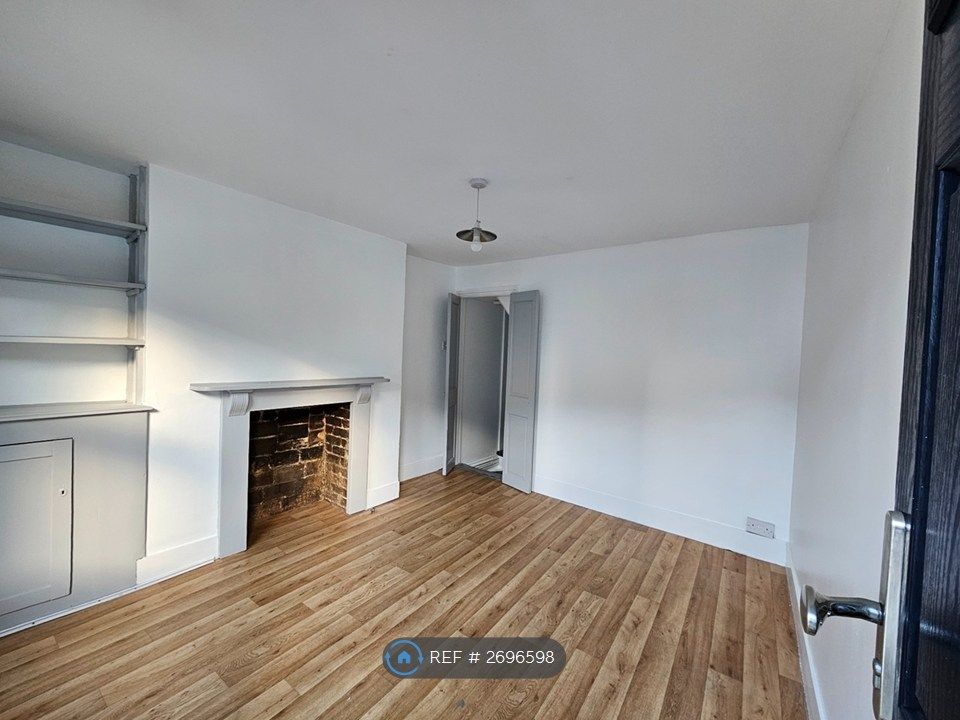 Property photo 1 of 19 Reception Room 1