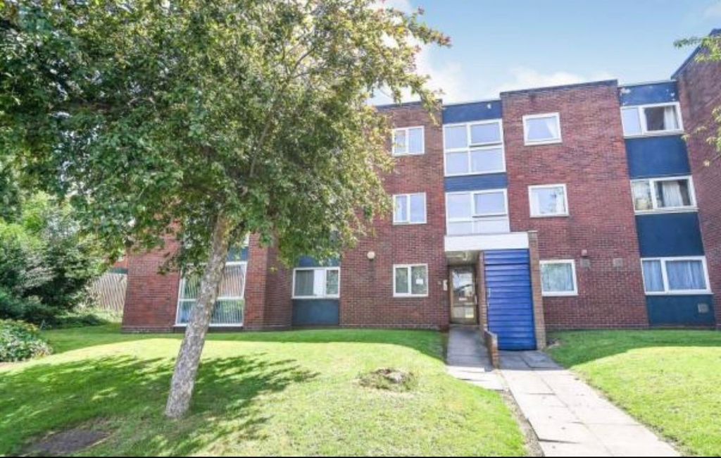 Property photo 1 of 6