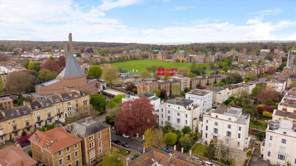 Additional image 19 of 3 bed maisonette for saleOakfield Road, Clifton, Bristol BS8