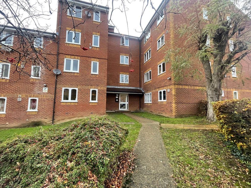 Property photo 2 of 13