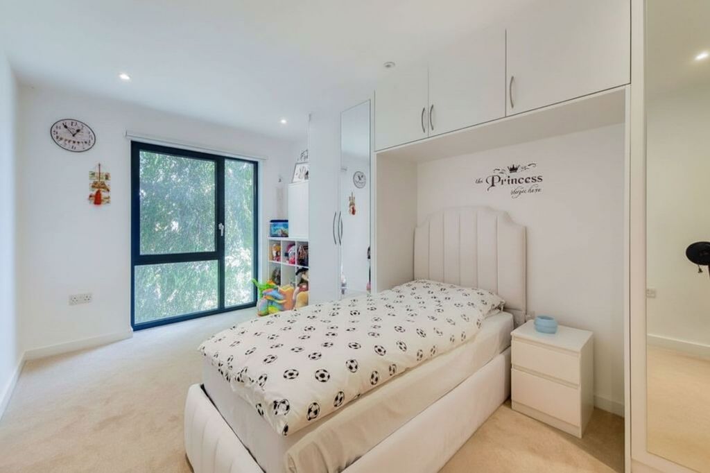 Property photo 3 of 9