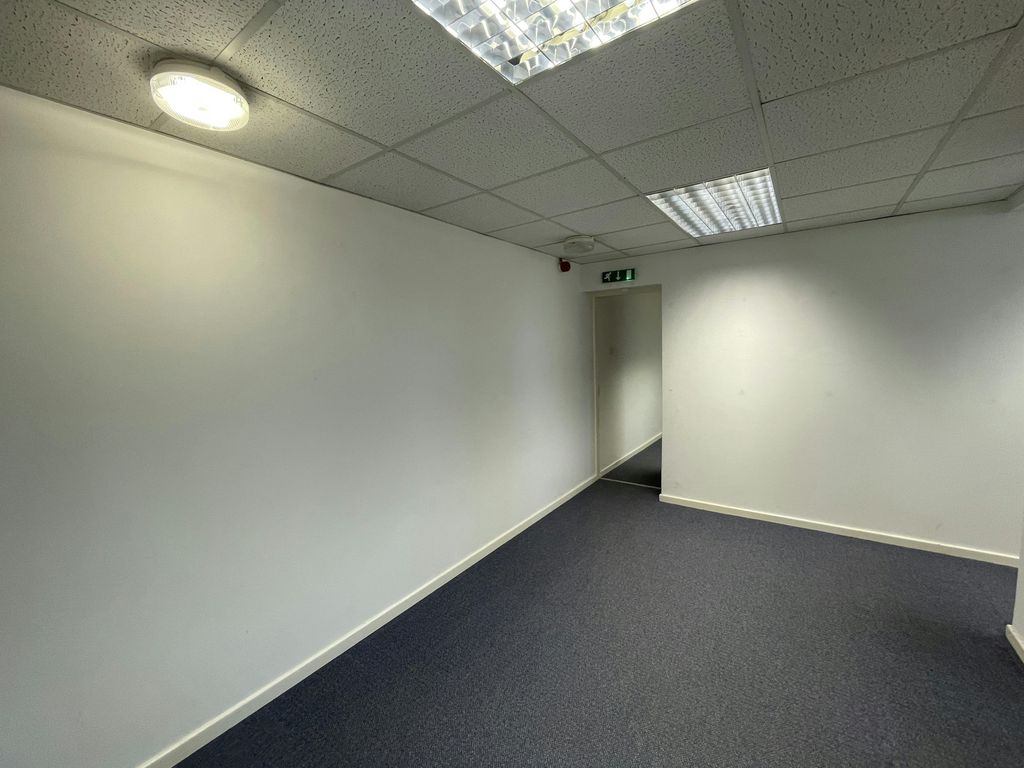 Property photo 3 of 8 Img_7156.Jpg
