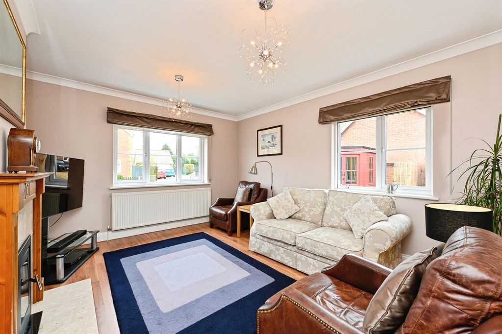 Property photo 3 of 22