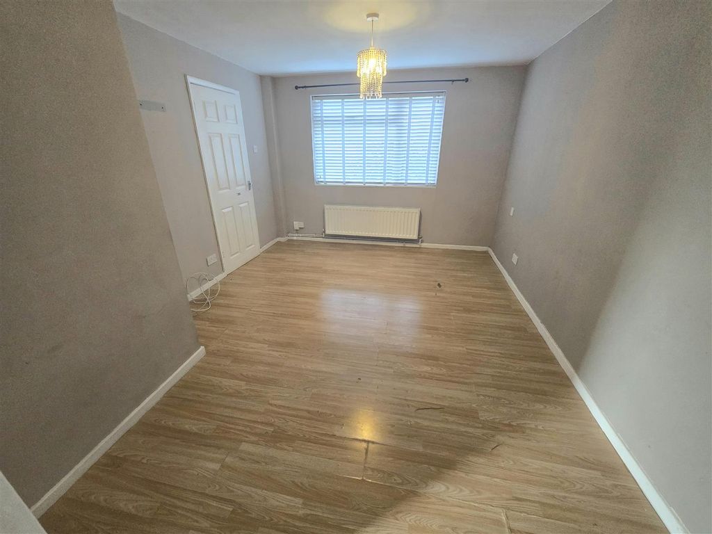 Property photo 2 of 10 20260107_120932.Jpg