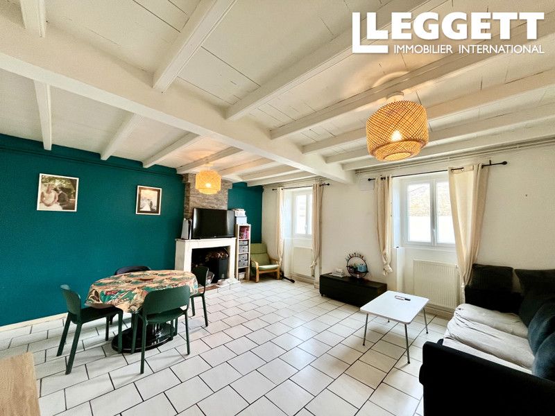 Property photo 3 of 10