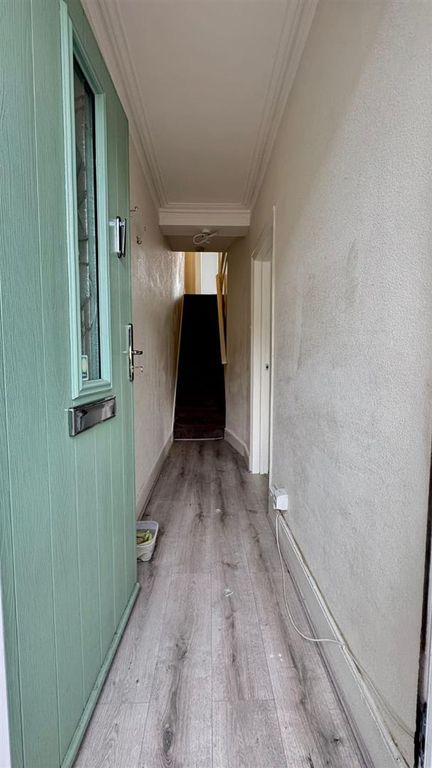 Property photo 2 of 13 Whatsapp Image 2025-11-13 At 15.49.24_4Ae48500.Jpg