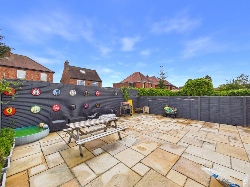 Property photo 2 of 13 Picture No. 43