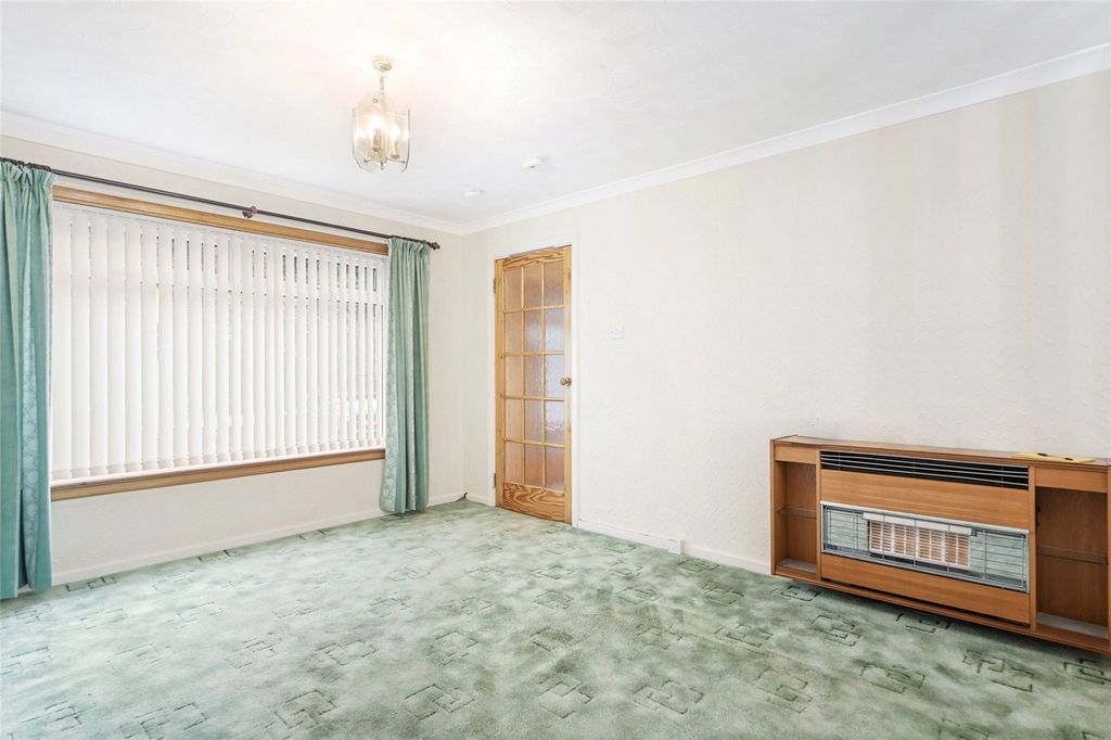 Property photo 2 of 19 Picture No. 20