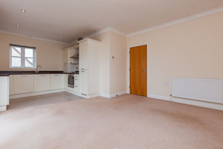 Property photo 3 of 8 287282